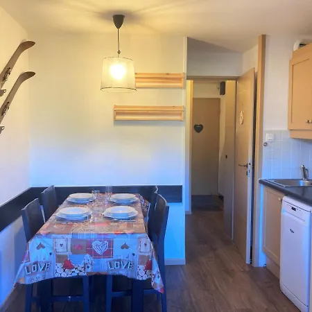 Quartier Falaise - Balcon Sud-ouest, 4 Pers., Pres Des Remontees Et Commerces - Fr-1-634-34 * Avoriaz