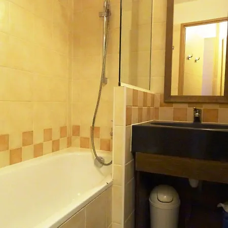 Quartier Falaise - Balcon Sud-ouest, 4 Pers., Pres Des Remontees Et Commerces - Fr-1-634-34 Apartment